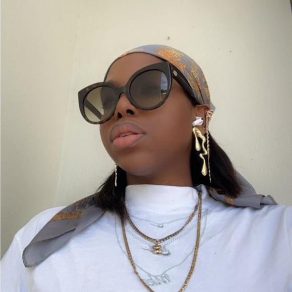 Gucci GG0325S 002 Women Cat-eye Sunglasses in Havana Frame W/brown Gradient Lens - Picture 4 of 14